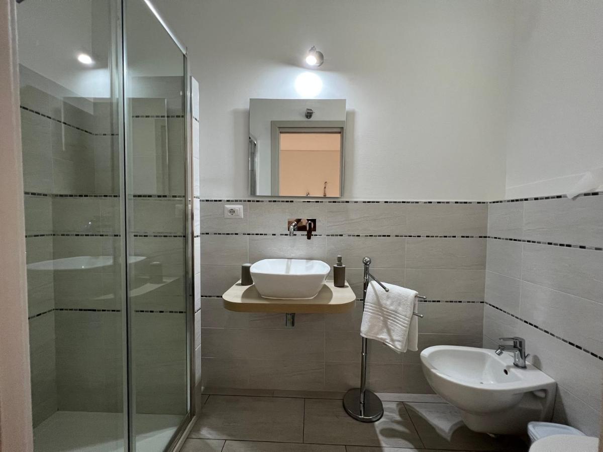 Al Mare Da Francesca Hotel Olbia Exterior photo