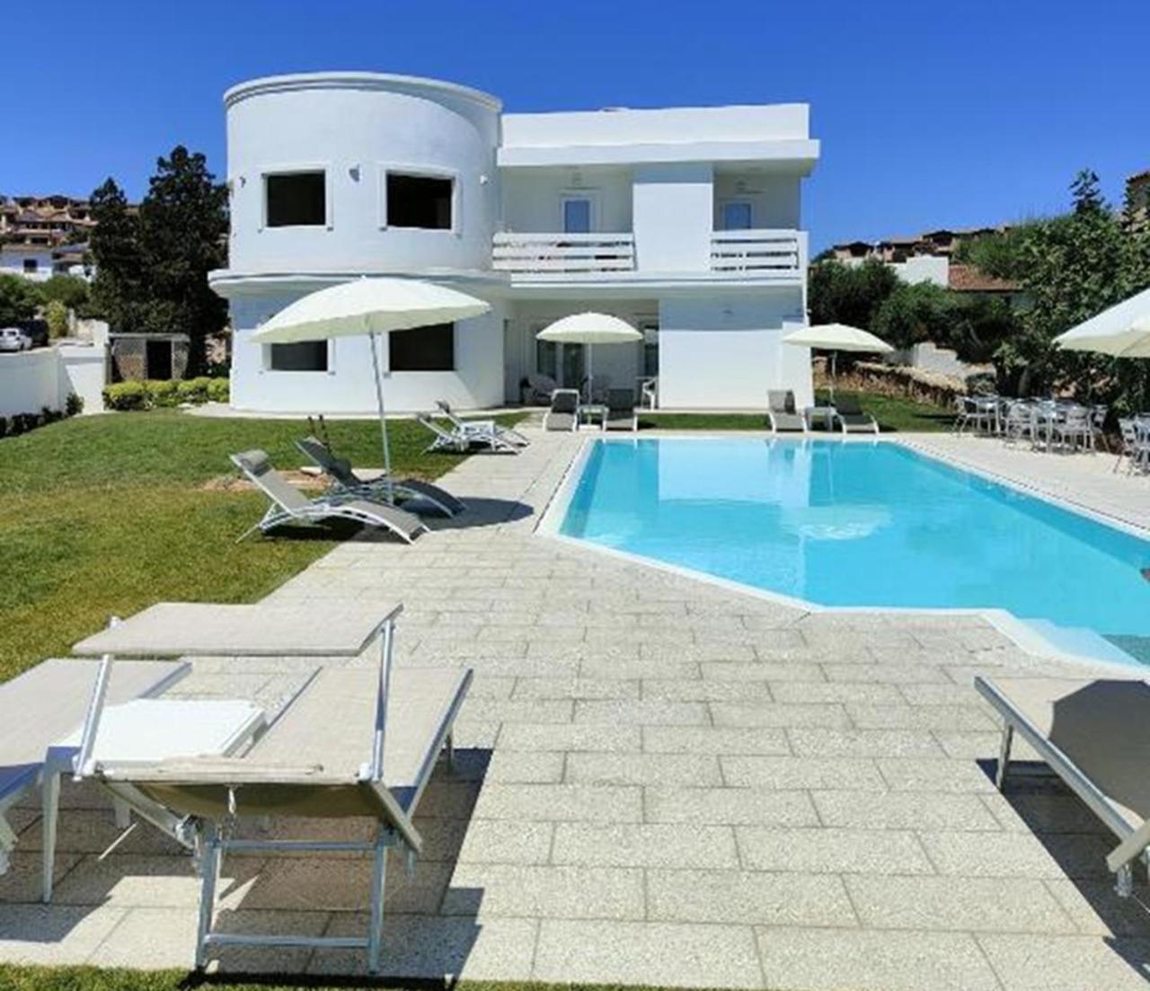 Al Mare Da Francesca Hotel Olbia Exterior photo